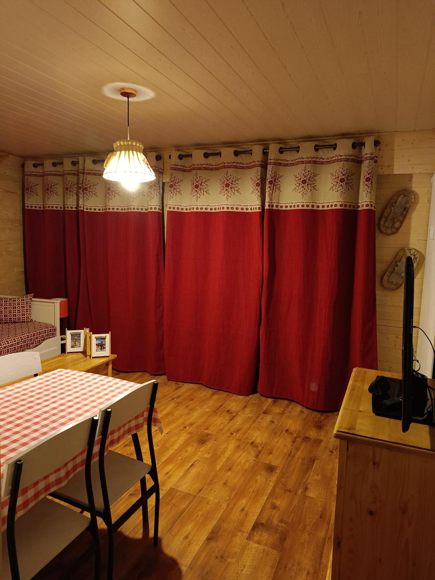Appartement Paisible Briançon Buitenkant foto